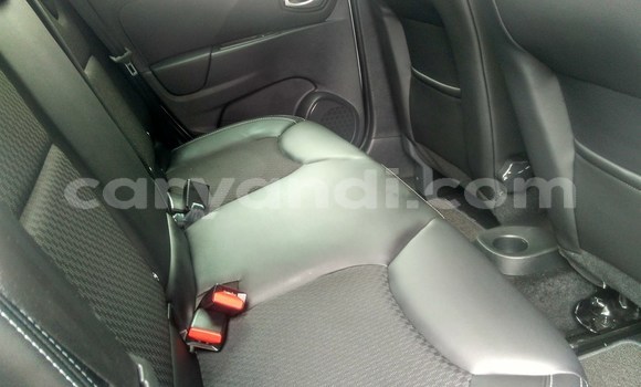 Tenga Tsaru Renault Clio Chena Mota in Livingstone in Zambia Tenga Tsaru Renault Clio Chena Mota in Livingstone in Zambia