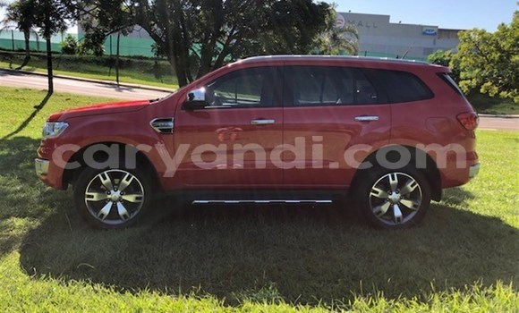 Acheter Occasion Voiture Ford Everest Rouge à Livingstone, Zambie Acheter Occasion Voiture Ford Everest Rouge à Livingstone, Zambie