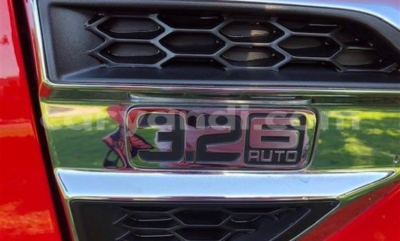 Acheter Occasion Voiture Ford Everest Rouge à Livingstone, Zambie Acheter Occasion Voiture Ford Everest Rouge à Livingstone, Zambie