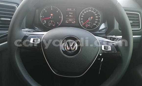 Buy Used Volkswagen Amarok White Car in Livingstone in Zambia Buy Used Volkswagen Amarok White Car in Livingstone in Zambia