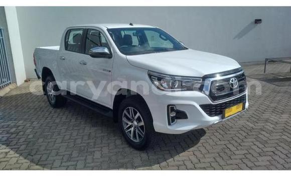 Buy Used Toyota Hilux White Car in Lusaka in Zambia Buy Used Toyota Hilux White Car in Lusaka in Zambia
