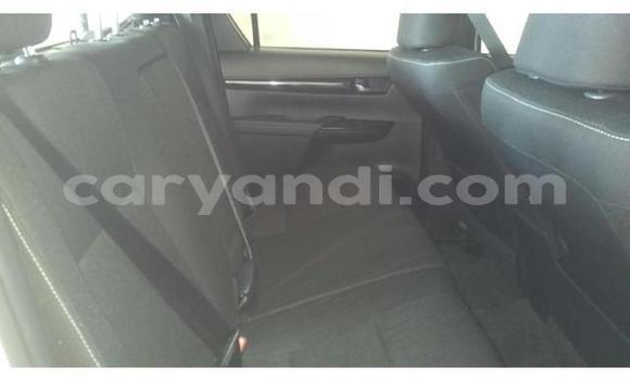 Buy Used Toyota Hilux White Car in Lusaka in Zambia Buy Used Toyota Hilux White Car in Lusaka in Zambia