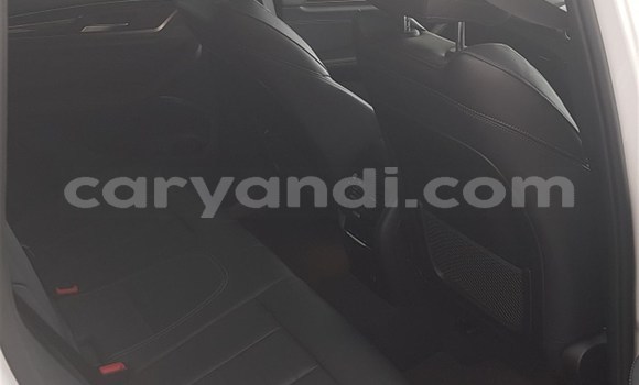 Nunua Ilio tumika BMW X3 Nyeupe Gari ndani ya Livingstone nchini Zambia Nunua Ilio tumika BMW X3 Nyeupe Gari ndani ya Livingstone nchini Zambia