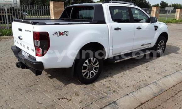Acheter Occasion Voiture Ford Ranger Blanc à Lusaka, Zambie Acheter Occasion Voiture Ford Ranger Blanc à Lusaka, Zambie