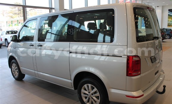 Acheter Occasion Voiture Volkswagen Quantum Blanc à Livingstone, Zambie Acheter Occasion Voiture Volkswagen Quantum Blanc à Livingstone, Zambie