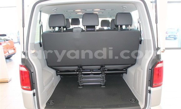 Acheter Occasion Voiture Volkswagen Quantum Blanc à Livingstone, Zambie Acheter Occasion Voiture Volkswagen Quantum Blanc à Livingstone, Zambie