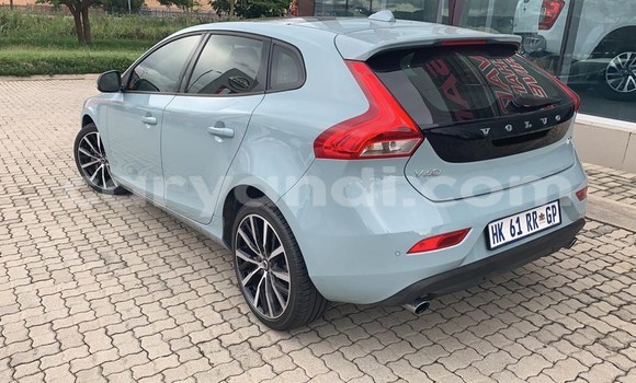Buy Used Volvo V40 Other Car in Livingstone in Zambia