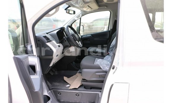 Acheter Import Voiture Toyota Hiace Blanc à Import - Dubai, Zambie Acheter Import Voiture Toyota Hiace Blanc à Import - Dubai, Zambie