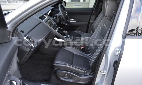 Acheter Occasion Voiture Jaguar F-Pace Autre à Livingstone, Zambie Acheter Occasion Voiture Jaguar F-Pace Autre à Livingstone, Zambie