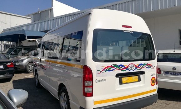 Tenga Tsaru Toyota Sprinter Zvimwe Mota in Livingstone in Zambia Tenga Tsaru Toyota Sprinter Zvimwe Mota in Livingstone in Zambia