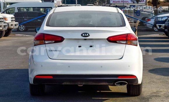 Nunua Imported Kia Cerato Nyeupe Gari ndani ya Import - Dubai nchini Zambia Nunua Imported Kia Cerato Nyeupe Gari ndani ya Import - Dubai nchini Zambia