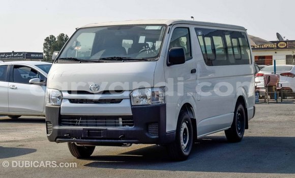 Buy Import Toyota Hiace White Car in Import - Dubai in Zambia Buy Import Toyota Hiace White Car in Import - Dubai in Zambia