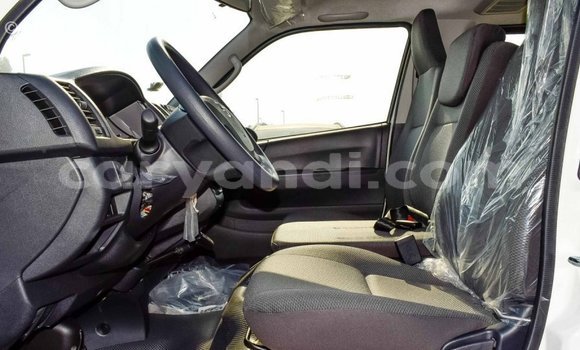 Buy Import Toyota Hiace White Car in Import - Dubai in Zambia Buy Import Toyota Hiace White Car in Import - Dubai in Zambia