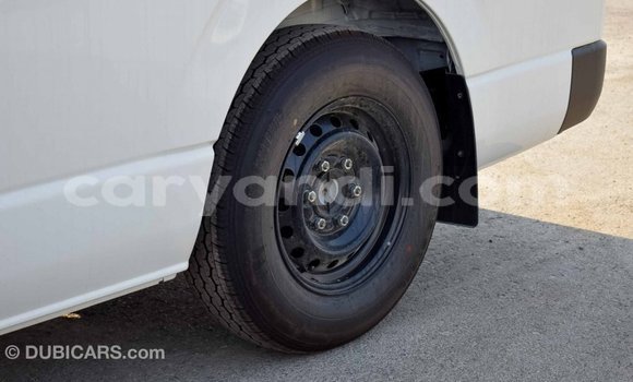 Buy Import Toyota Hiace White Car in Import - Dubai in Zambia Buy Import Toyota Hiace White Car in Import - Dubai in Zambia