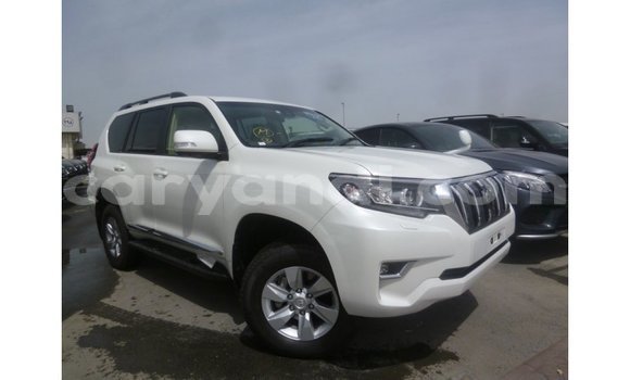 Nunua Imported Toyota Prado Nyeupe Gari ndani ya Import - Dubai nchini Zambia Nunua Imported Toyota Prado Nyeupe Gari ndani ya Import - Dubai nchini Zambia