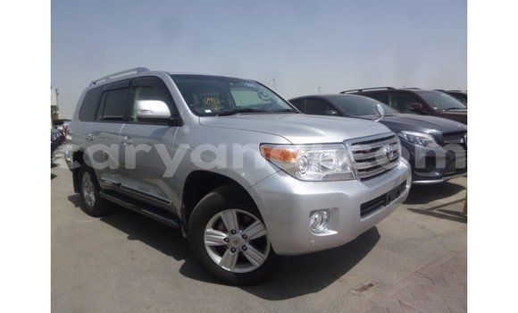 Nunua Imported Toyota Land Cruiser Nyingine Gari ndani ya Import - Dubai nchini Zambia Nunua Imported Toyota Land Cruiser Nyingine Gari ndani ya Import - Dubai nchini Zambia