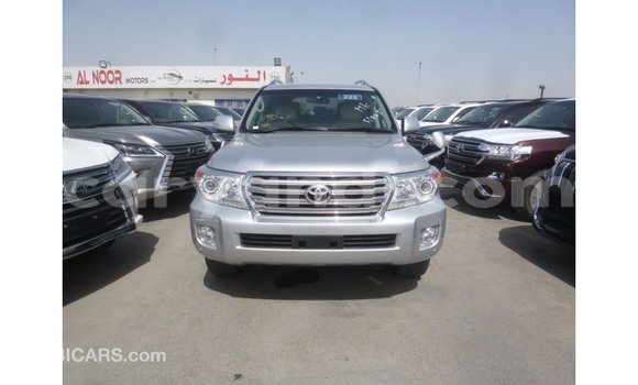 Nunua Imported Toyota Land Cruiser Nyingine Gari ndani ya Import - Dubai nchini Zambia Nunua Imported Toyota Land Cruiser Nyingine Gari ndani ya Import - Dubai nchini Zambia