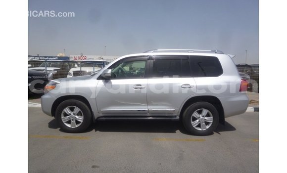 Nunua Imported Toyota Land Cruiser Nyingine Gari ndani ya Import - Dubai nchini Zambia Nunua Imported Toyota Land Cruiser Nyingine Gari ndani ya Import - Dubai nchini Zambia