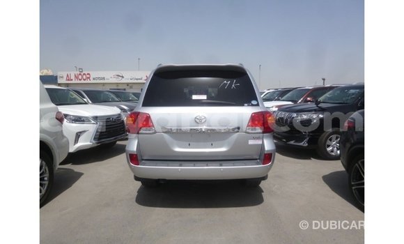 Nunua Imported Toyota Land Cruiser Nyingine Gari ndani ya Import - Dubai nchini Zambia Nunua Imported Toyota Land Cruiser Nyingine Gari ndani ya Import - Dubai nchini Zambia