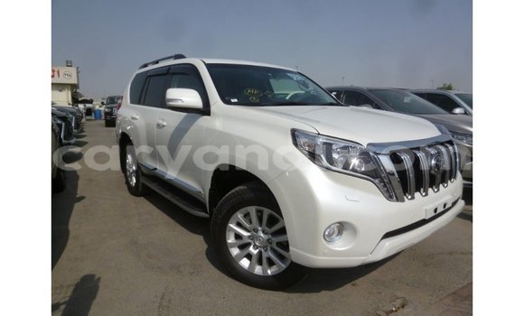 Nunua Imported Toyota Prado Nyeupe Gari ndani ya Import - Dubai nchini Zambia Nunua Imported Toyota Prado Nyeupe Gari ndani ya Import - Dubai nchini Zambia