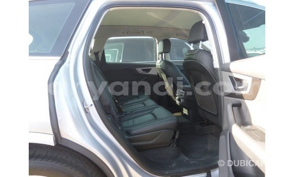 Nunua Imported Audi Q7 Nyingine Gari ndani ya Import - Dubai nchini Zambia Nunua Imported Audi Q7 Nyingine Gari ndani ya Import - Dubai nchini Zambia