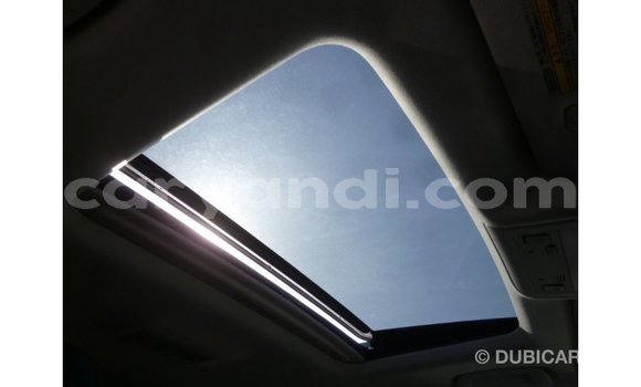 Nunua Imported Toyota Land Cruiser Nyeupe Gari ndani ya Import - Dubai nchini Zambia Nunua Imported Toyota Land Cruiser Nyeupe Gari ndani ya Import - Dubai nchini Zambia