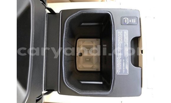 Nunua Imported Lexus LX Nyeusi Gari ndani ya Import - Dubai nchini Zambia Nunua Imported Lexus LX Nyeusi Gari ndani ya Import - Dubai nchini Zambia