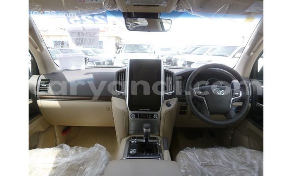 Nunua Imported Toyota Land Cruiser Nyeusi Gari ndani ya Import - Dubai nchini Zambia Nunua Imported Toyota Land Cruiser Nyeusi Gari ndani ya Import - Dubai nchini Zambia
