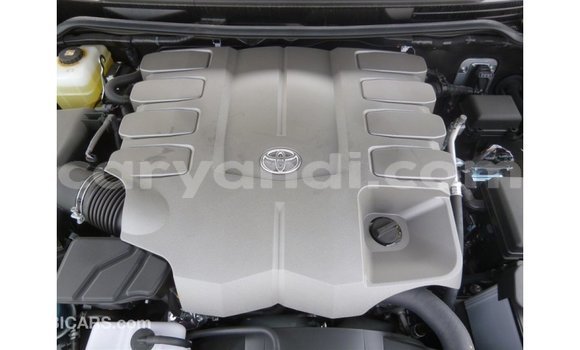 Nunua Imported Toyota Land Cruiser Nyeusi Gari ndani ya Import - Dubai nchini Zambia Nunua Imported Toyota Land Cruiser Nyeusi Gari ndani ya Import - Dubai nchini Zambia