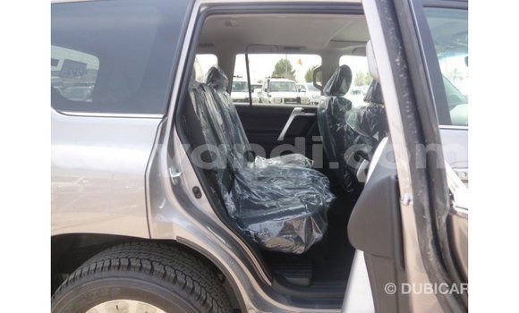 Nunua Imported Toyota Prado Brown Gari ndani ya Import - Dubai nchini Zambia Nunua Imported Toyota Prado Brown Gari ndani ya Import - Dubai nchini Zambia