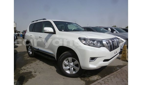 Nunua Imported Toyota Prado Nyeupe Gari ndani ya Import - Dubai nchini Zambia Nunua Imported Toyota Prado Nyeupe Gari ndani ya Import - Dubai nchini Zambia