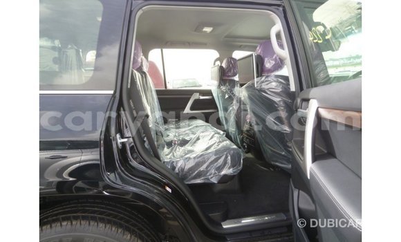 Acheter Import Voiture Toyota Land Cruiser Noir à Import - Dubai, Zambie Acheter Import Voiture Toyota Land Cruiser Noir à Import - Dubai, Zambie