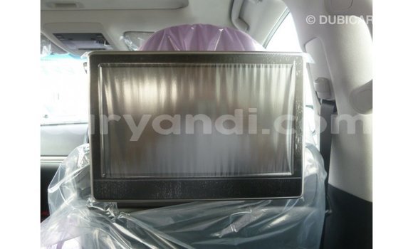 Acheter Import Voiture Toyota Land Cruiser Noir à Import - Dubai, Zambie Acheter Import Voiture Toyota Land Cruiser Noir à Import - Dubai, Zambie