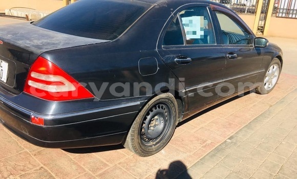 Buy Used Mercedes‒Benz C–Class Black Car in Lusaka in Zambia Buy Used Mercedes‒Benz C–Class Black Car in Lusaka in Zambia