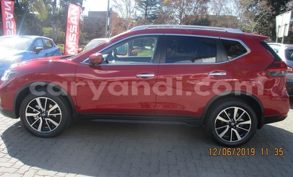 Acheter Occasion Voiture Nissan X–Trail Rouge à Kapiri Mposhi, Central Acheter Occasion Voiture Nissan X–Trail Rouge à Kapiri Mposhi, Central
