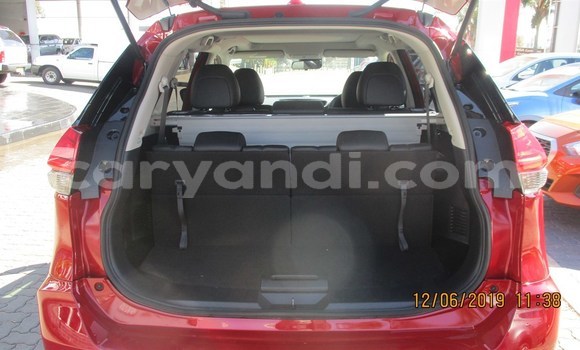 Acheter Occasion Voiture Nissan X–Trail Rouge à Kapiri Mposhi, Central Acheter Occasion Voiture Nissan X–Trail Rouge à Kapiri Mposhi, Central