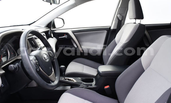 Acheter Occasion Voiture Toyota RAV4 Noir à Isoka, Nord Acheter Occasion Voiture Toyota RAV4 Noir à Isoka, Nord