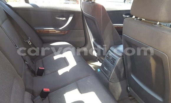 Acheter Occasion Voiture BMW 3–Series Bleu à Lusaka, Zambie Acheter Occasion Voiture BMW 3–Series Bleu à Lusaka, Zambie