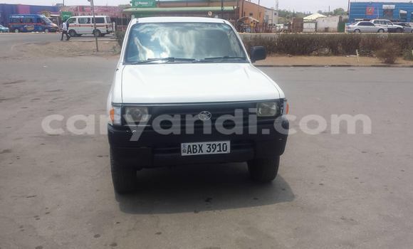 Buy Used Toyota Hilux White Car in Chipata in Zambia Buy Used Toyota Hilux White Car in Chipata in Zambia