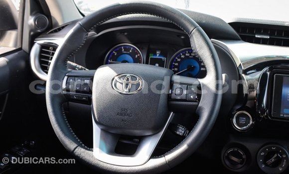Acheter Import Voiture Toyota Hilux Autre à Import - Dubai, Zambie Acheter Import Voiture Toyota Hilux Autre à Import - Dubai, Zambie