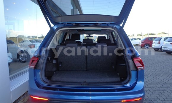 Tenga Tsaru Volkswagen Tiguan Zvimwe Mota in Livingstone in Zambia Tenga Tsaru Volkswagen Tiguan Zvimwe Mota in Livingstone in Zambia