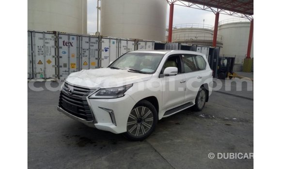 Nunua Imported Lexus LX Nyeupe Gari ndani ya Import - Dubai nchini Zambia Nunua Imported Lexus LX Nyeupe Gari ndani ya Import - Dubai nchini Zambia