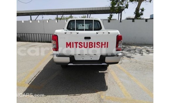 Buy Import Mitsubishi L200 White Car in Import - Dubai in Zambia Buy Import Mitsubishi L200 White Car in Import - Dubai in Zambia