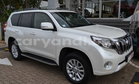 Nunua Ilio tumika Toyota Prado Nyeupe Gari ndani ya Chingola nchini Zambia Nunua Ilio tumika Toyota Prado Nyeupe Gari ndani ya Chingola nchini Zambia