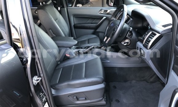 Acheter Occasion Voiture Ford Everest Autre à Chingola, Zambie Acheter Occasion Voiture Ford Everest Autre à Chingola, Zambie