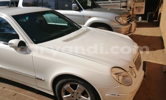 Buy Used Mercedes‒Benz E–Class White Car in Lusaka in Zambia Buy Used Mercedes‒Benz E–Class White Car in Lusaka in Zambia
