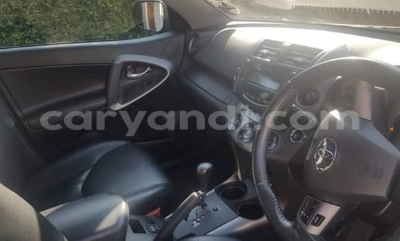 Nunua Ilio tumika Toyota RAV4 Nyingine Gari ndani ya Lusaka nchini Zambia Nunua Ilio tumika Toyota RAV4 Nyingine Gari ndani ya Lusaka nchini Zambia