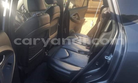 Nunua Ilio tumika Toyota RAV4 Nyingine Gari ndani ya Lusaka nchini Zambia Nunua Ilio tumika Toyota RAV4 Nyingine Gari ndani ya Lusaka nchini Zambia