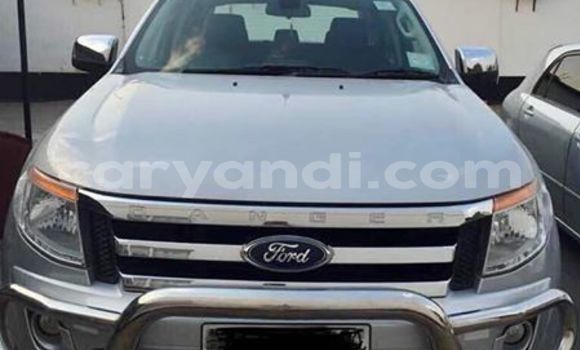 Nunua Ilio tumika Ford Ranger Fedha Gari ndani ya Lusaka nchini Zambia Nunua Ilio tumika Ford Ranger Fedha Gari ndani ya Lusaka nchini Zambia