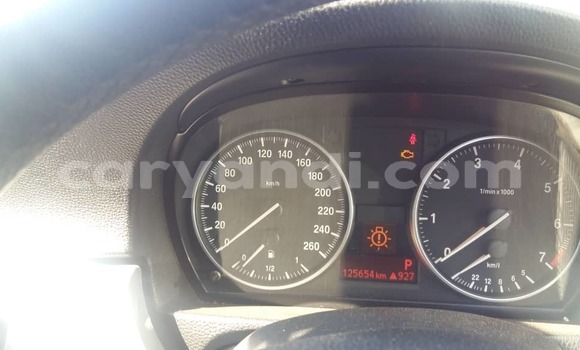 Acheter Occasion Voiture BMW 3–Series Blanc à Lusaka, Zambie Acheter Occasion Voiture BMW 3–Series Blanc à Lusaka, Zambie